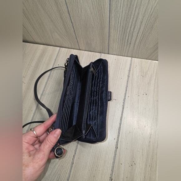 Sakroots Blue Floral Smartphone Crossbody Wallet Adjustable Boho Cottagecore - Picture 5 of 10